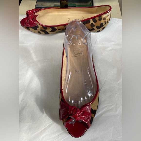 Christian Louboutin Shoes - Christian Louboutin Peep toe